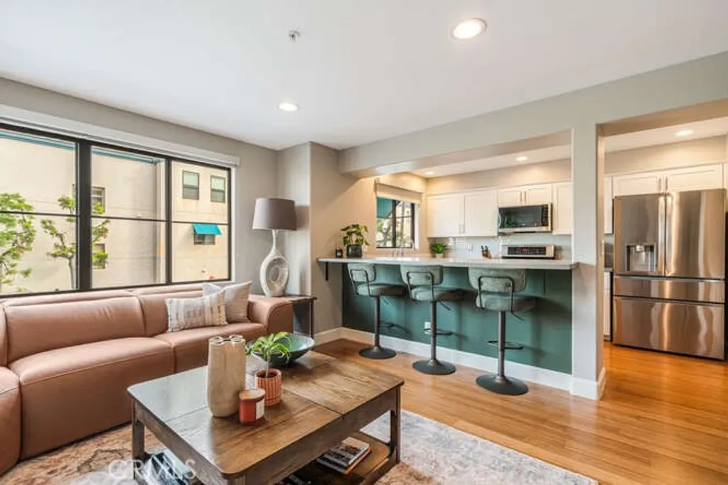 Additional image 3 of 6309 Hannum Ave, Culver City, CA 90230