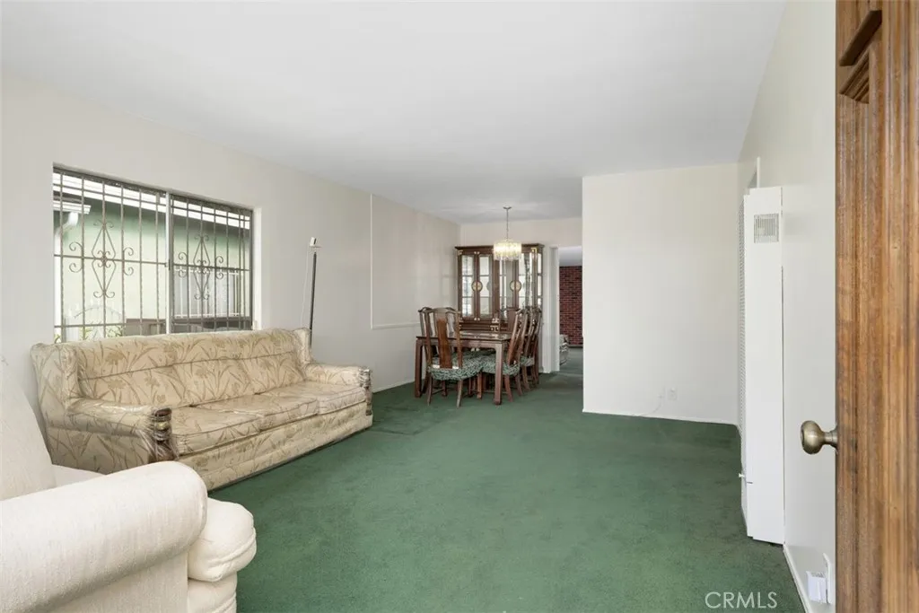 Additional image 38 of 916 S Caswell Ave, Compton, CA 90220