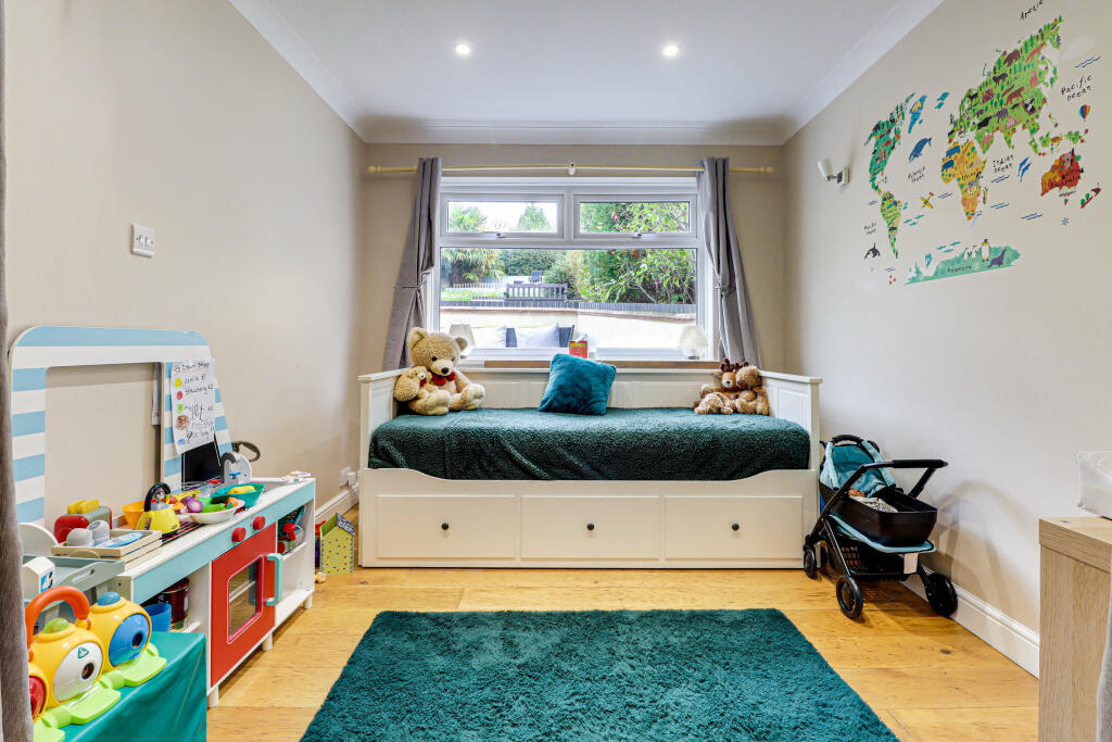 Additional image 10 of Butt Field View, St Albans, AL1