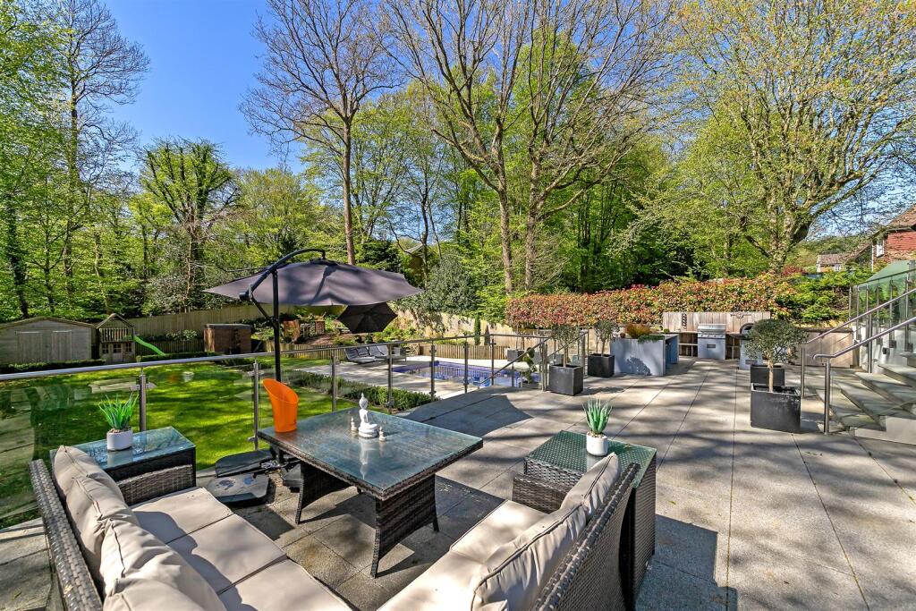 Additional image 35 of Bishops Road, Tewin, Welwyn