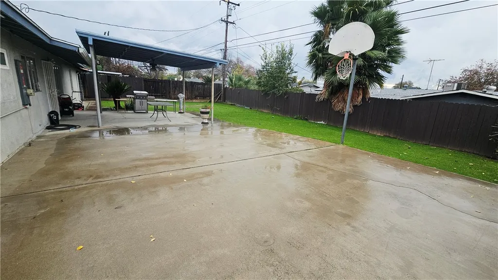 Additional image 33 of 2819 Renegade Ave, Bakersfield, CA 93306