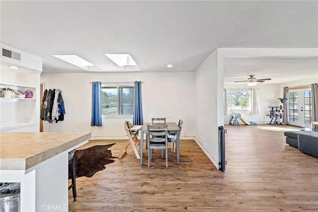 Additional image 10 of 2670 Sequoia Rd, Phelan, CA 92371