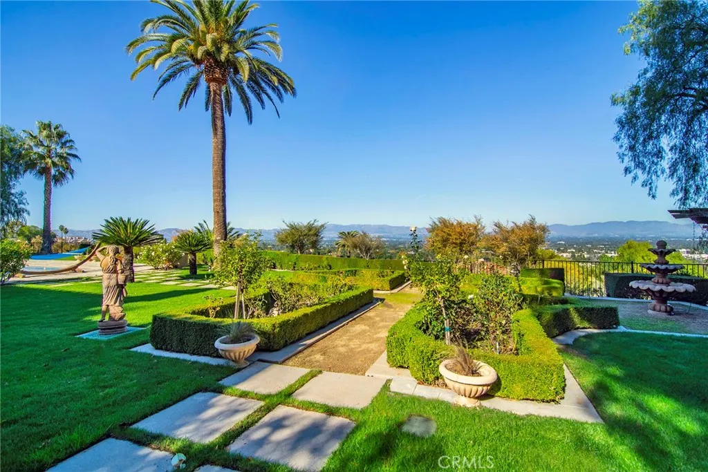 Additional image 67 of 18933 La Montana Place, Tarzana, CA 91356