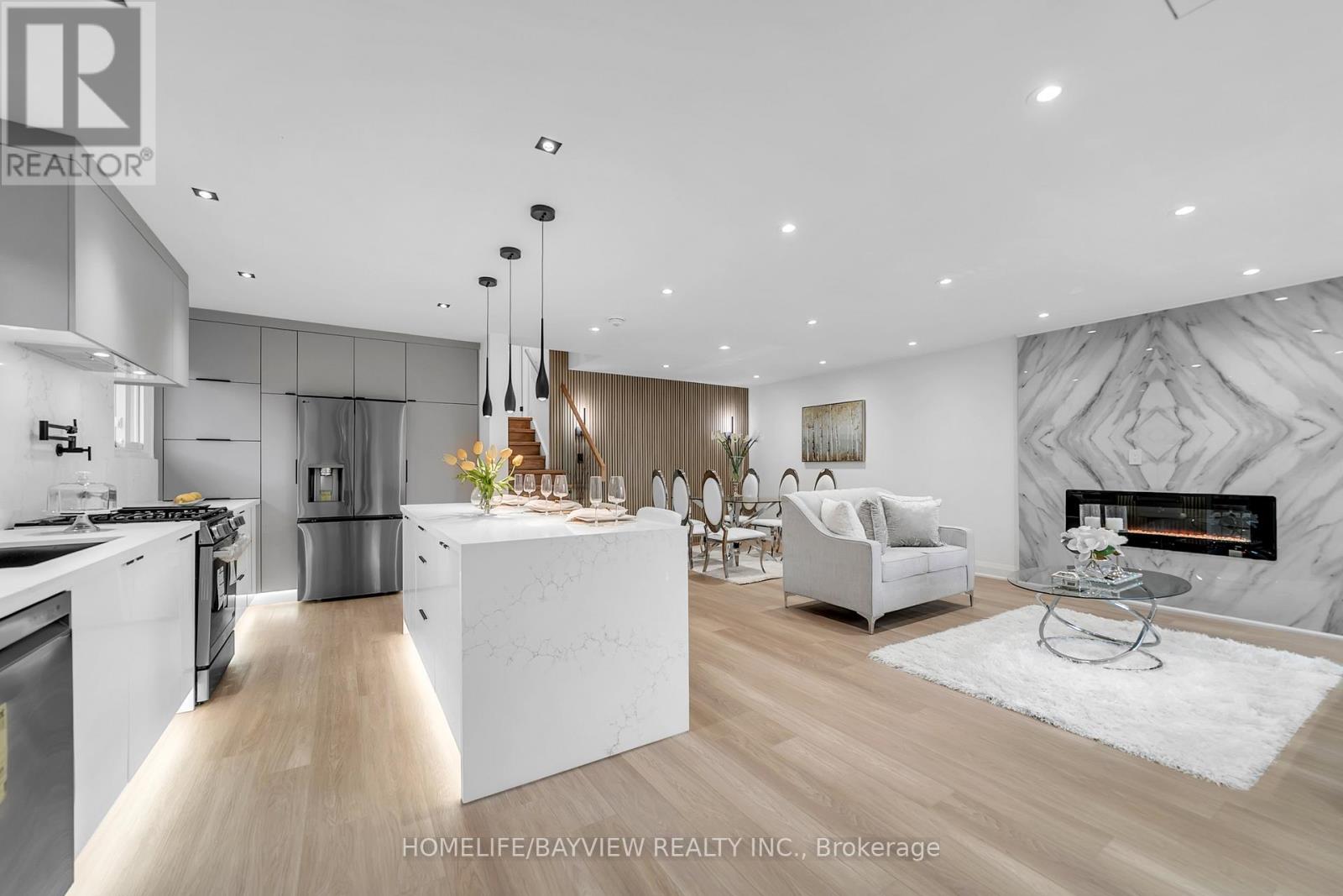 78 CLANCY DRIVE|Toronto (Don Valley Village), Ontario M2J2V8