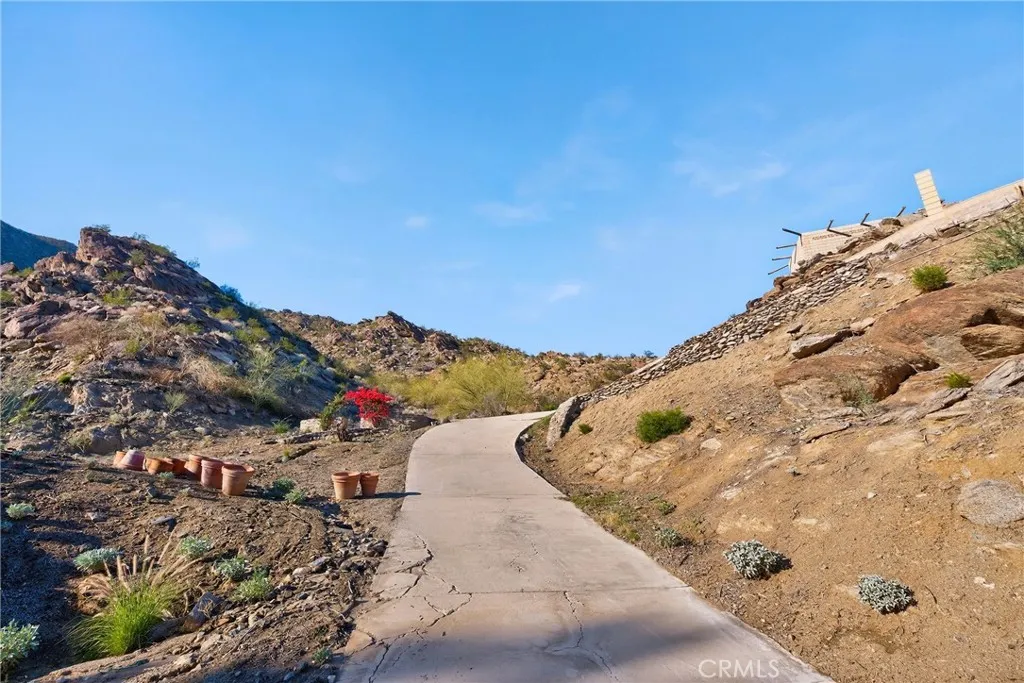 Additional image 3 of 1 Ridge Road, Palm Springs, CA 92264