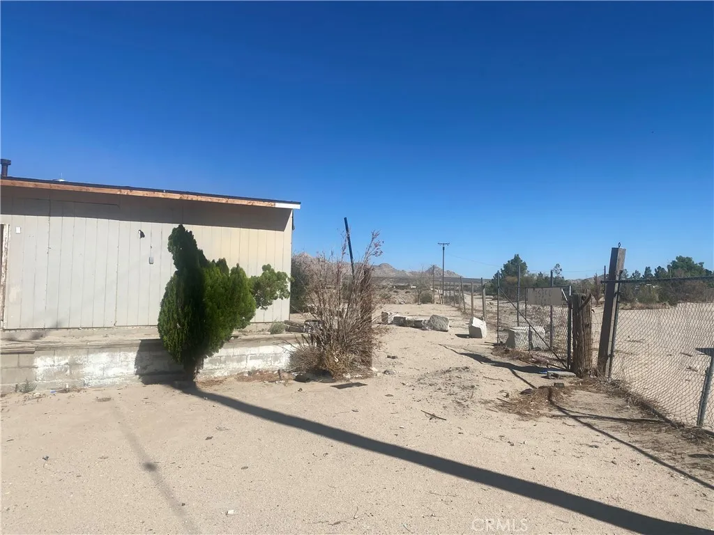 Additional image 31 of 36350 Rodeo Rd, Lucerne Valley, CA 92356
