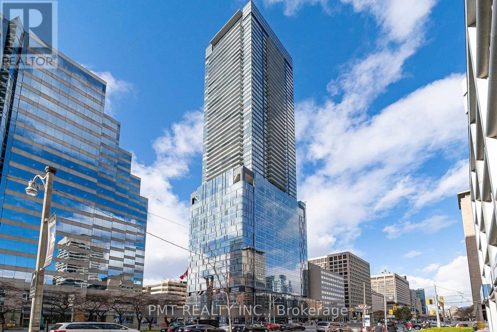 5102 - 488 UNIVERSITY AVENUE|Toronto (Kensington-Chinatown), Ontario M5G0C1