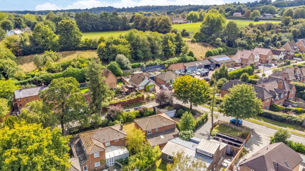 Additional image 43 of Elmoor Avenue, Welwyn, Hertfordshire, AL6 9PA