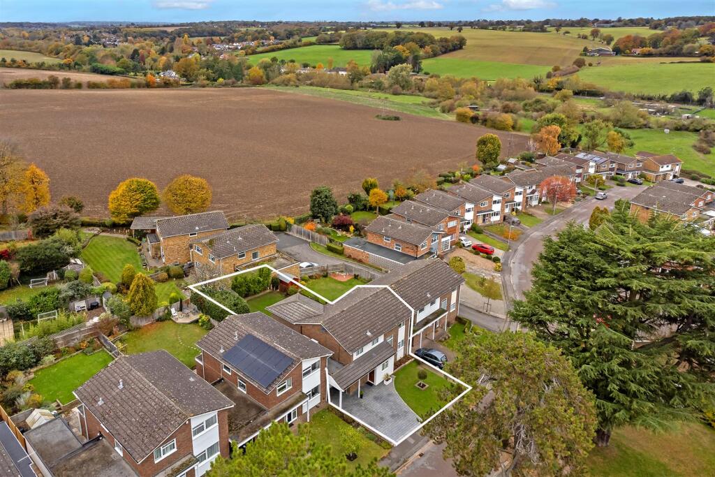 Additional image 37 of Ash Grove, Wheathampstead, St. Albans