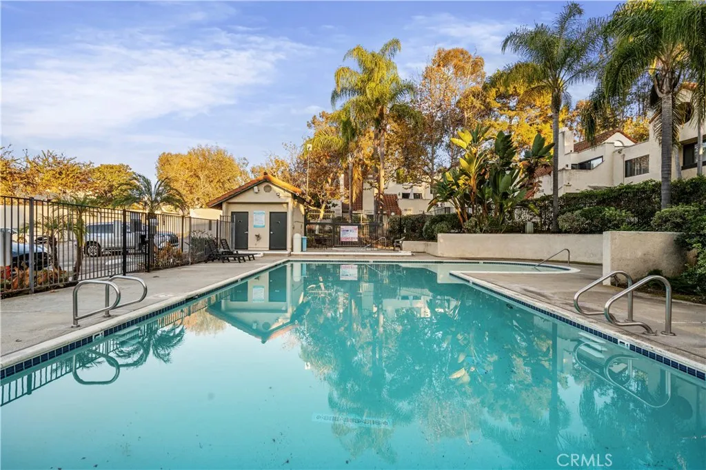 Additional image 27 of 313 N Melrose Dr, Vista, CA 92083