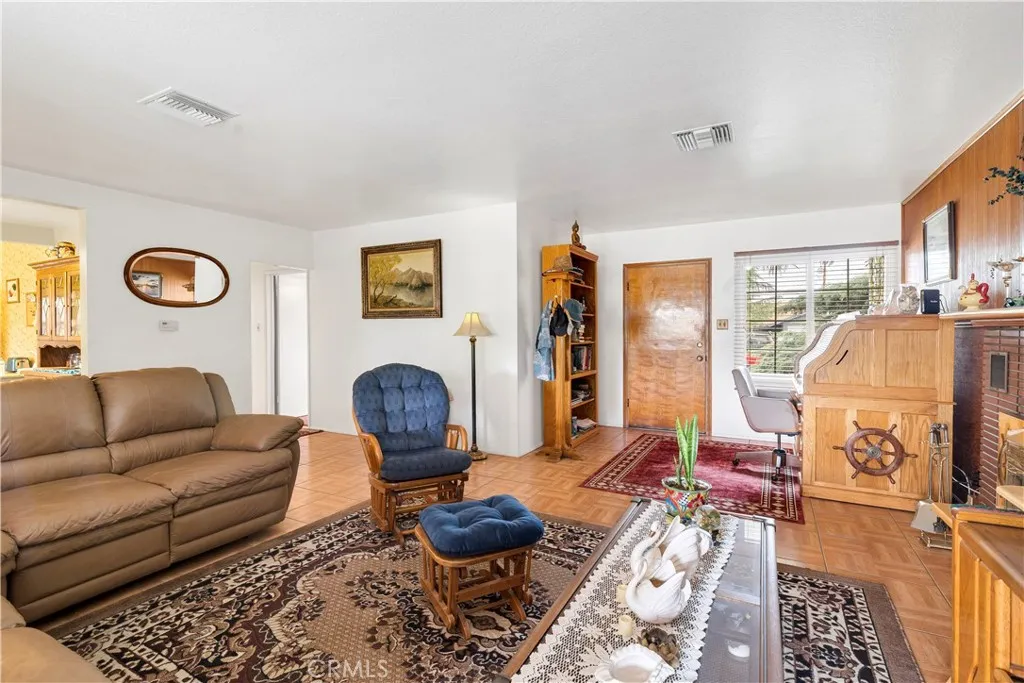 Additional image 42 of 25960 Columbia St, Hemet, CA 92544