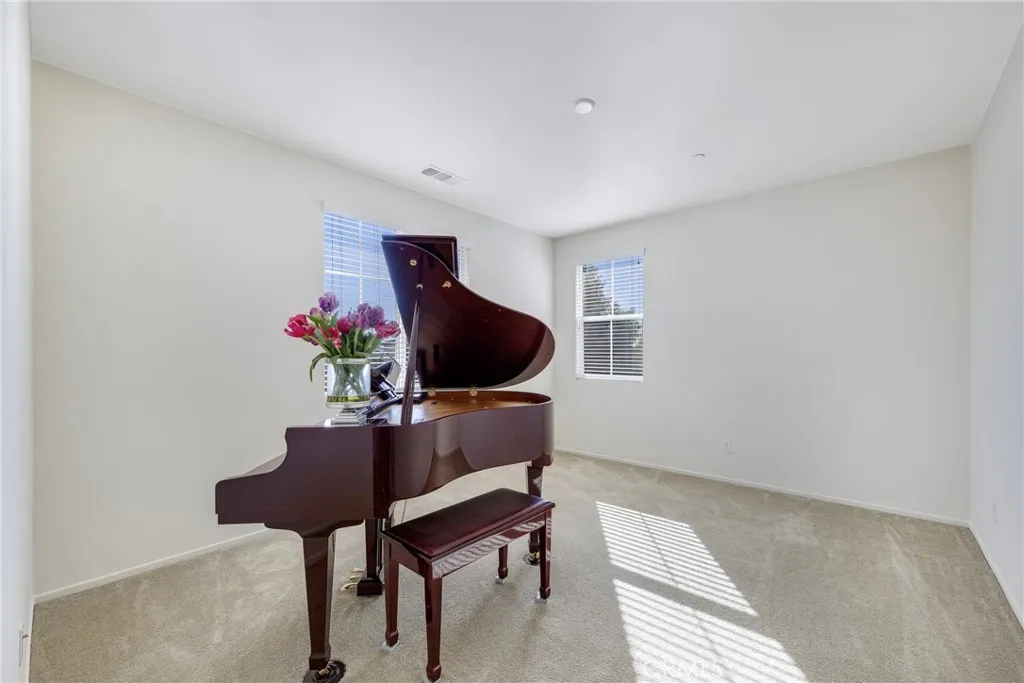 Additional image 145 of 11781 Forsythia St, Jurupa Valley, CA 91752