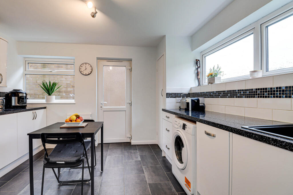 Additional image 16 of Orchard Drive, St. Albans, Hertfordshire, AL2