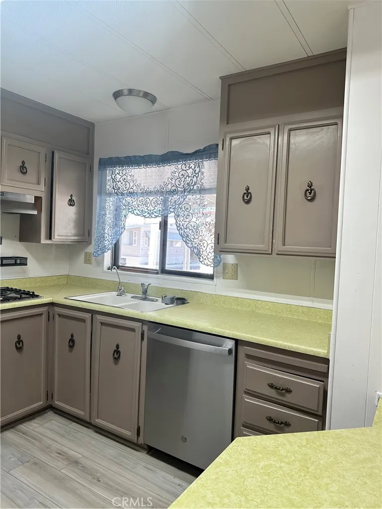 Additional image 29 of 881 N Lake St N Unit 301, Hemet, CA 92544