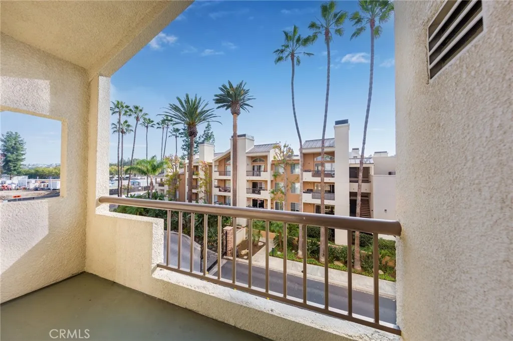 Additional image 31 of 5545 Canoga Avenue Unit 320, Woodland Hills, CA 91367