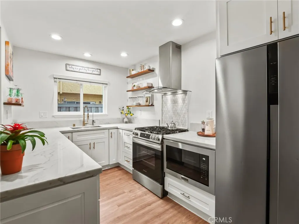 Additional image 12 of 5352 Driftwood St, Oxnard, CA 93035