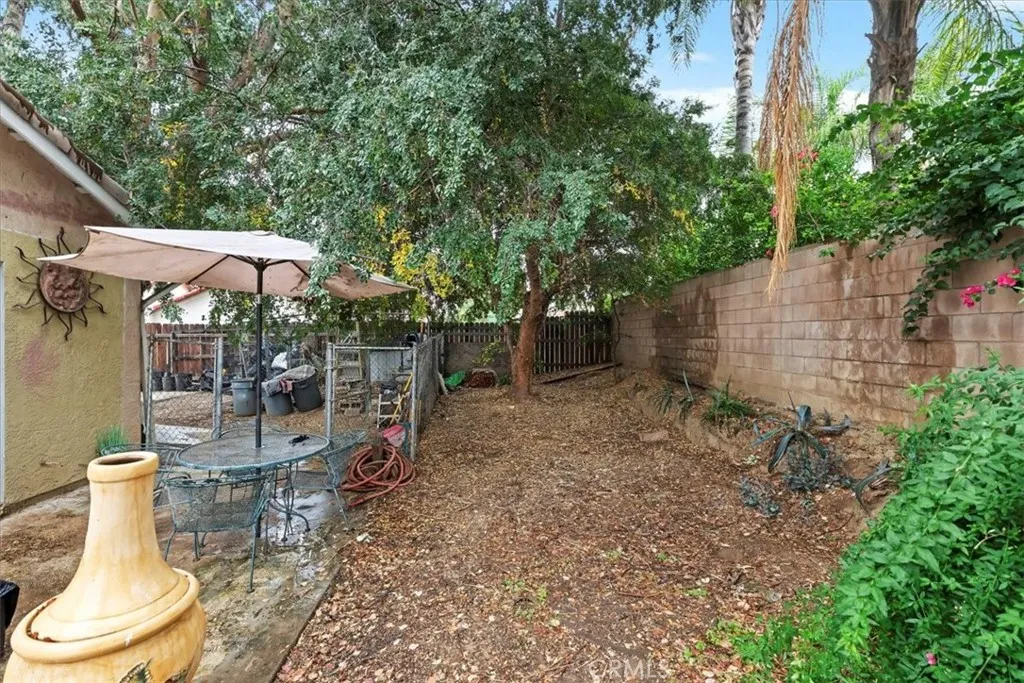 Additional image 29 of 156 S Loretta St, Rialto, CA 92376