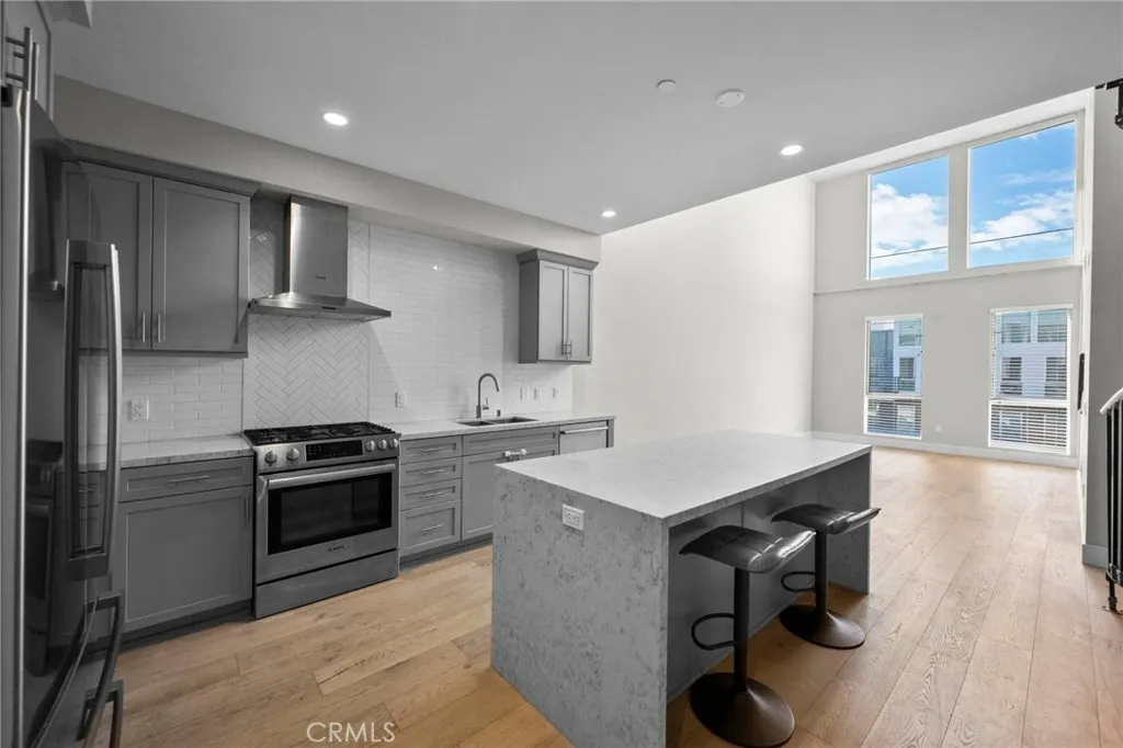 Additional image 6 of 1920 S Pacific Coast Ave Unit 314, Redondo Beach, CA 90277