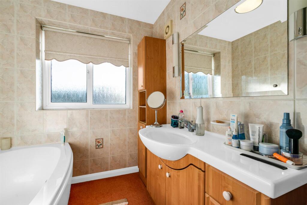 Additional image 24 of Roman Way, Welwyn