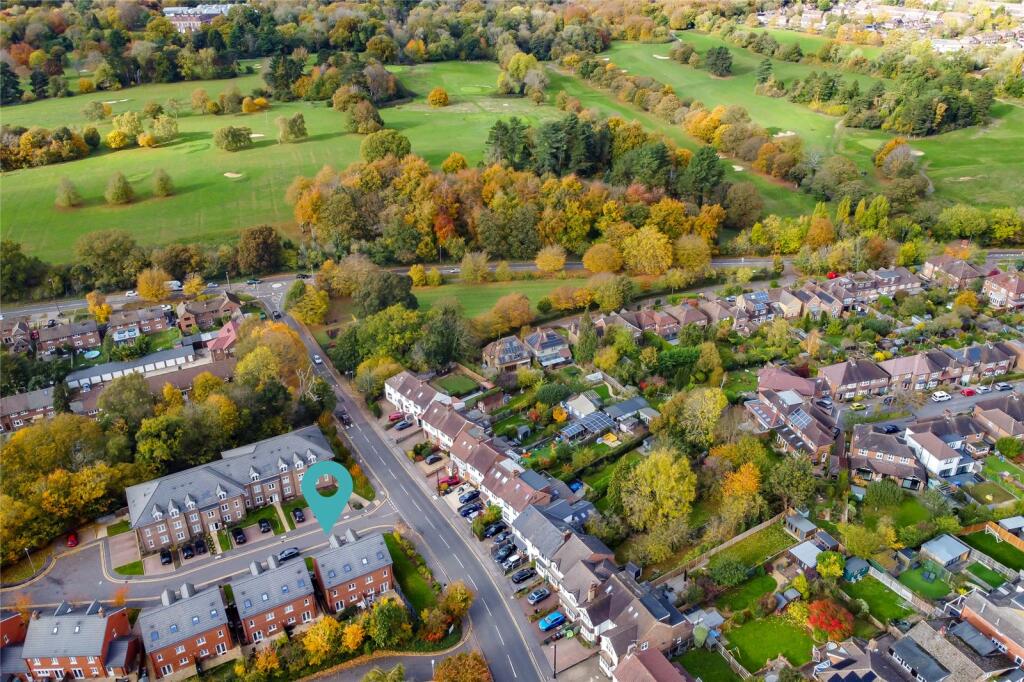 Additional image 13 of Neville Close, St. Albans, Hertfordshire, AL3