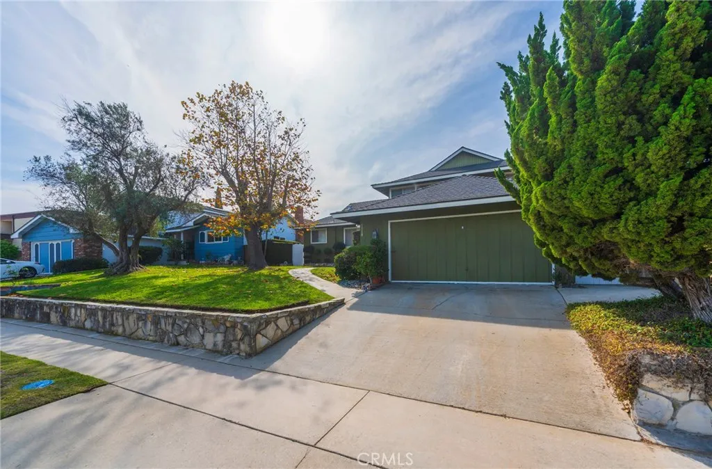Additional image 4 of 1118 Fernrest Drive, Harbor City, CA 90710