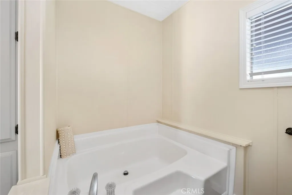 Additional image 20 of 5200 Irvine Boulevard Unit 131, Irvine, CA 92620