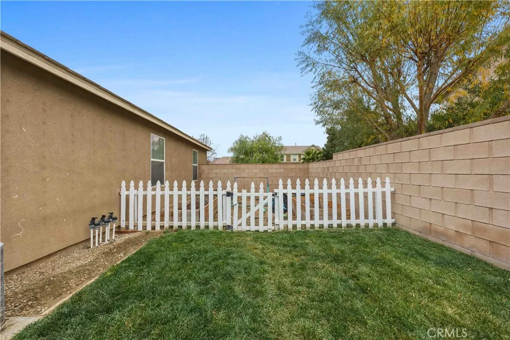 3048 Justin Court, Lancaster, CA 93535