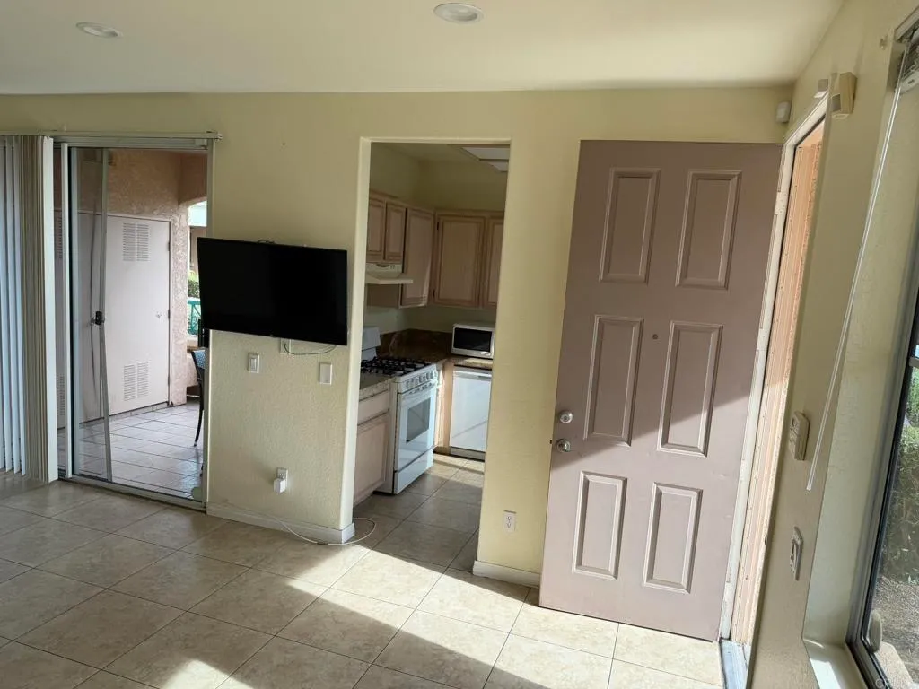 Additional image 6 of 11438 Via Rancho San Diego Unit 141, El Cajon, CA 92019