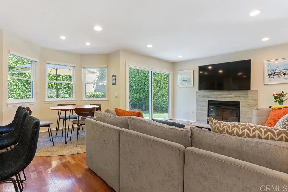 Additional image 44 of 20 Aruba, Coronado, CA 92118