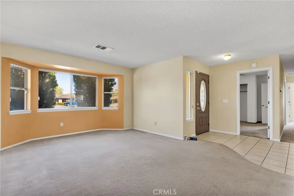 Additional image 16 of 22111 Isatis Ave, Apple Valley, CA 92307