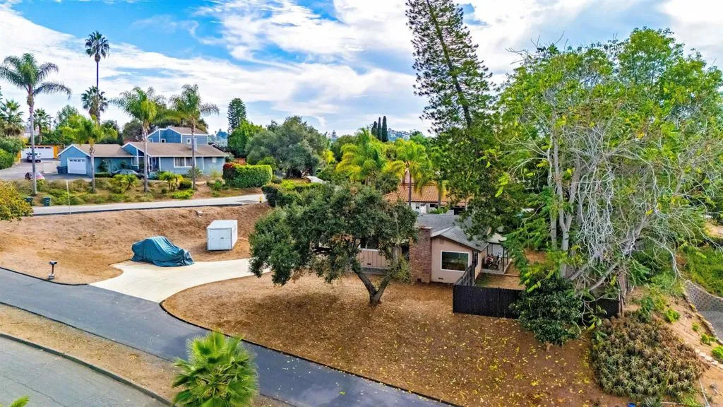 Additional image 22 of 213 Beaumont Drive, Vista, CA 92084