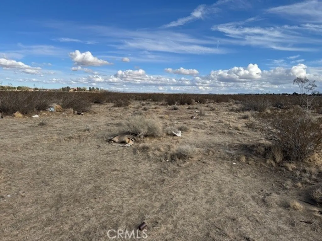 Additional image 4 of 166Th St East, Lancaster, CA 93535