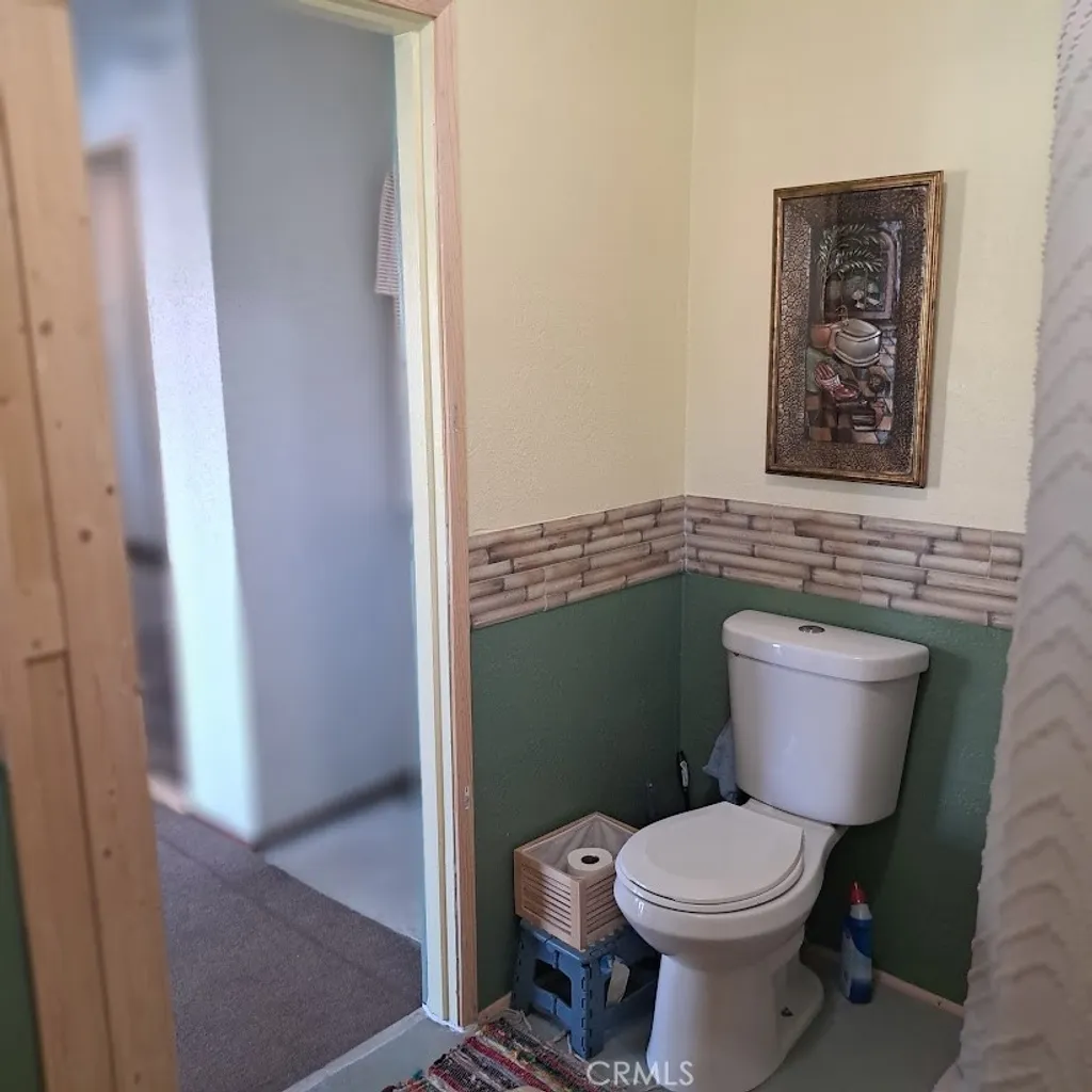 Additional image 24 of 860 S Alessandro St, Hemet, CA 92543