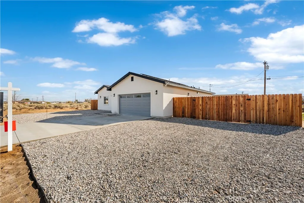 Additional image 51 of 8624 Forest Blvd, California City, CA 93505