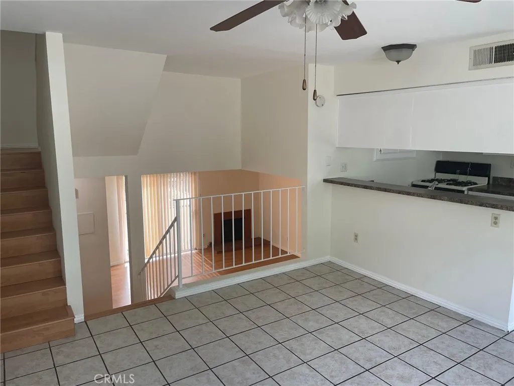 Additional image 9 of 9740 Sepulveda Boulevard Unit 18, North Hills, CA 91343