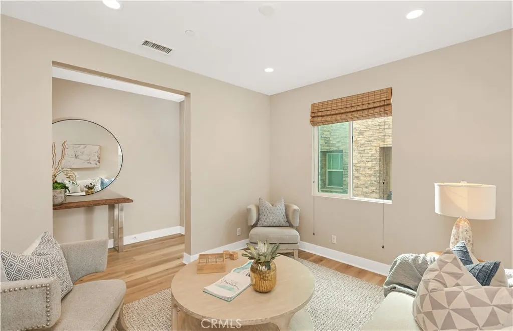 Additional image 18 of 245 Follyhatch, Irvine, CA 92618