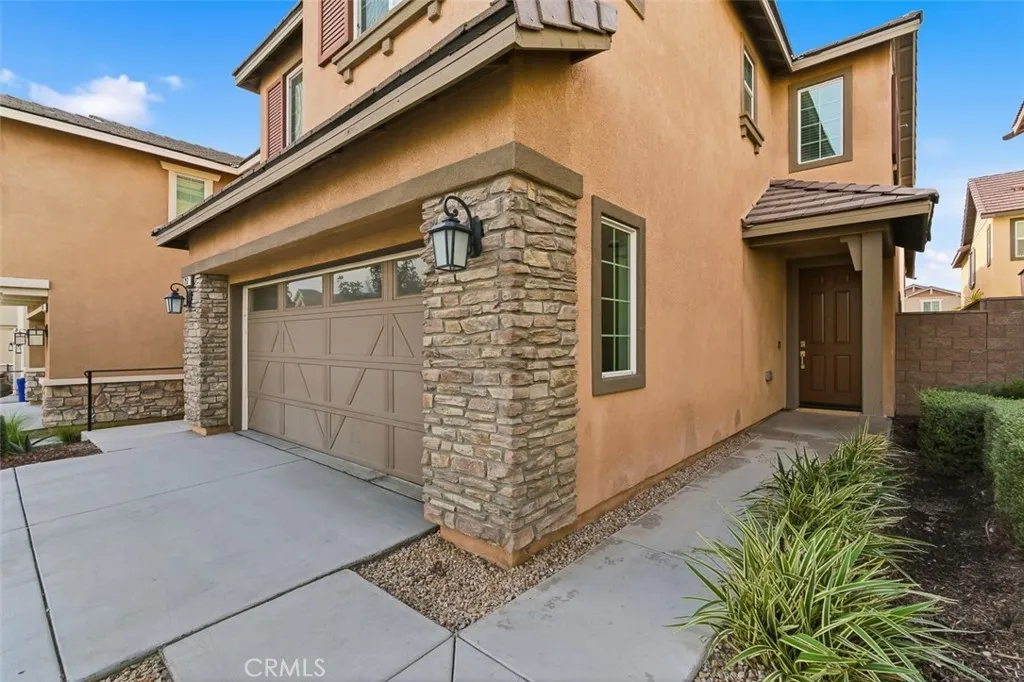 Additional image 3 of 7252 Medley Lane, Fontana, CA 92336