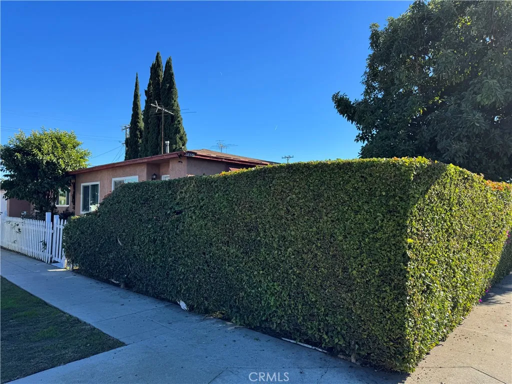 Additional image 11 of 10406 San Carlos Ave, South Gate, CA 90280