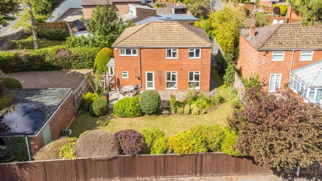 Additional image 28 of Elmoor Avenue, Welwyn, Hertfordshire, AL6 9PA