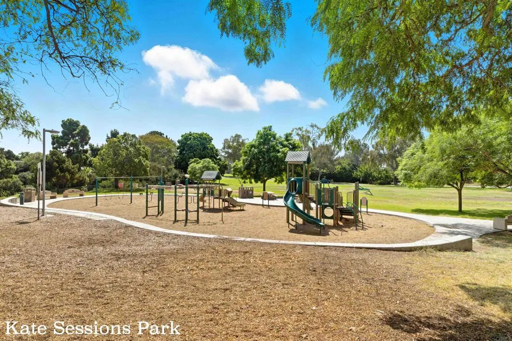 Additional image 18 of 1645 Los Altos Rd, San Diego, CA 92109