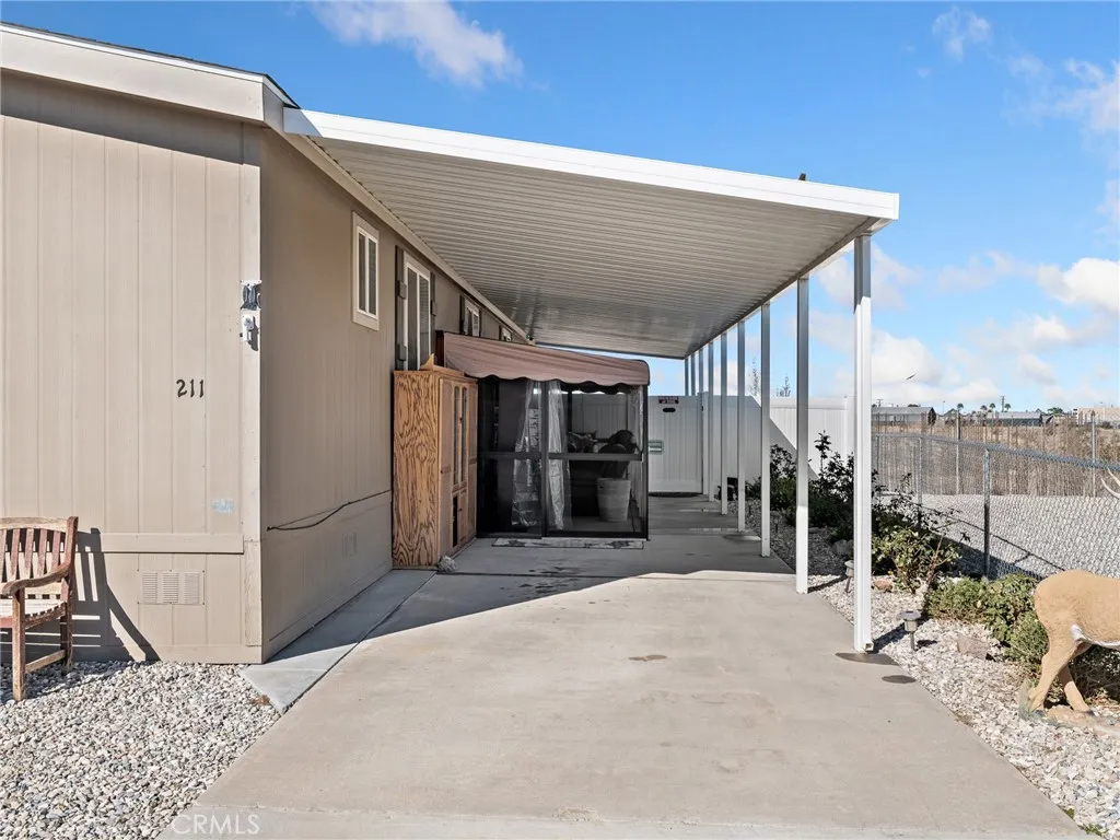 Additional image 27 of 13393 Mariposa Rd, #211, Victorville, CA 92395