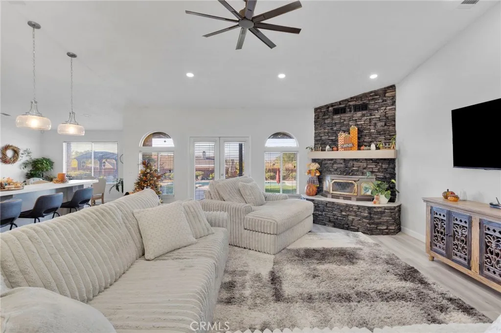 Additional image 83 of 18955 Pachappa Road, Apple Valley, CA 92307