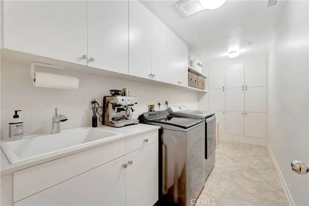 Additional image 41 of 6251 Surfpoint Cir, Huntington Beach, CA 92648