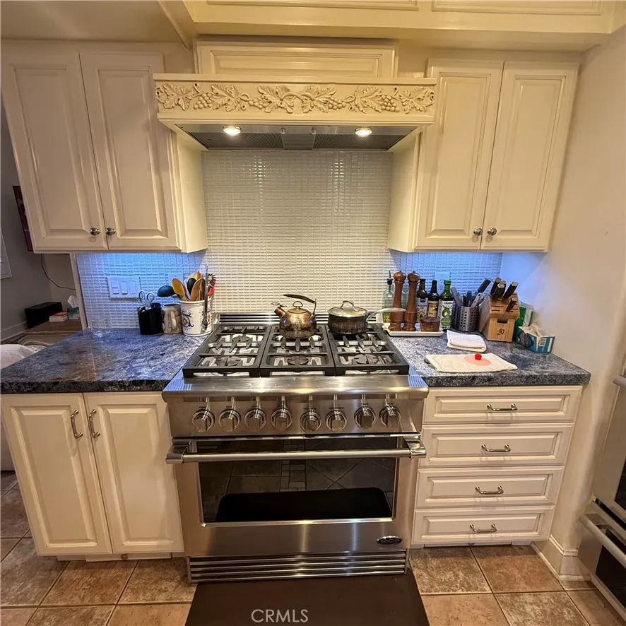 Additional image 39 of 25225 Avenida Dorena, Newhall, CA 91321