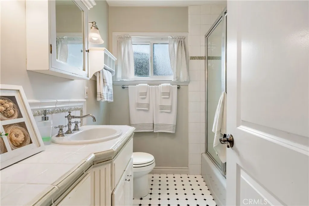 Additional image 44 of 7022 E Peabody St, Long Beach, CA 90808