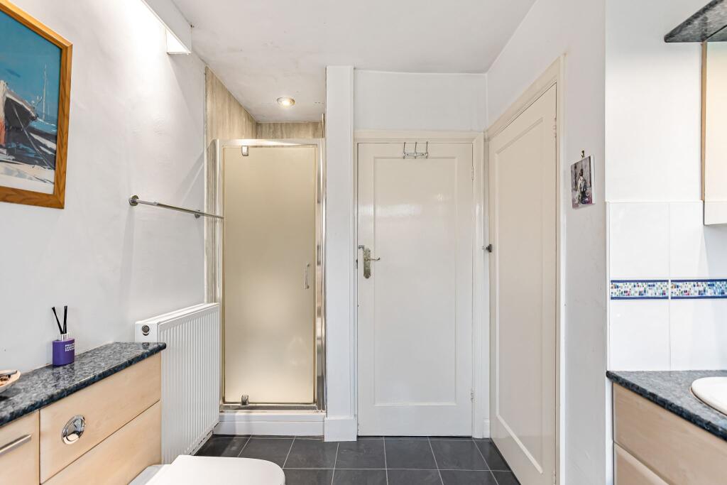 Additional image 15 of Bluebridge Avenue, Brookmans Park, AL9