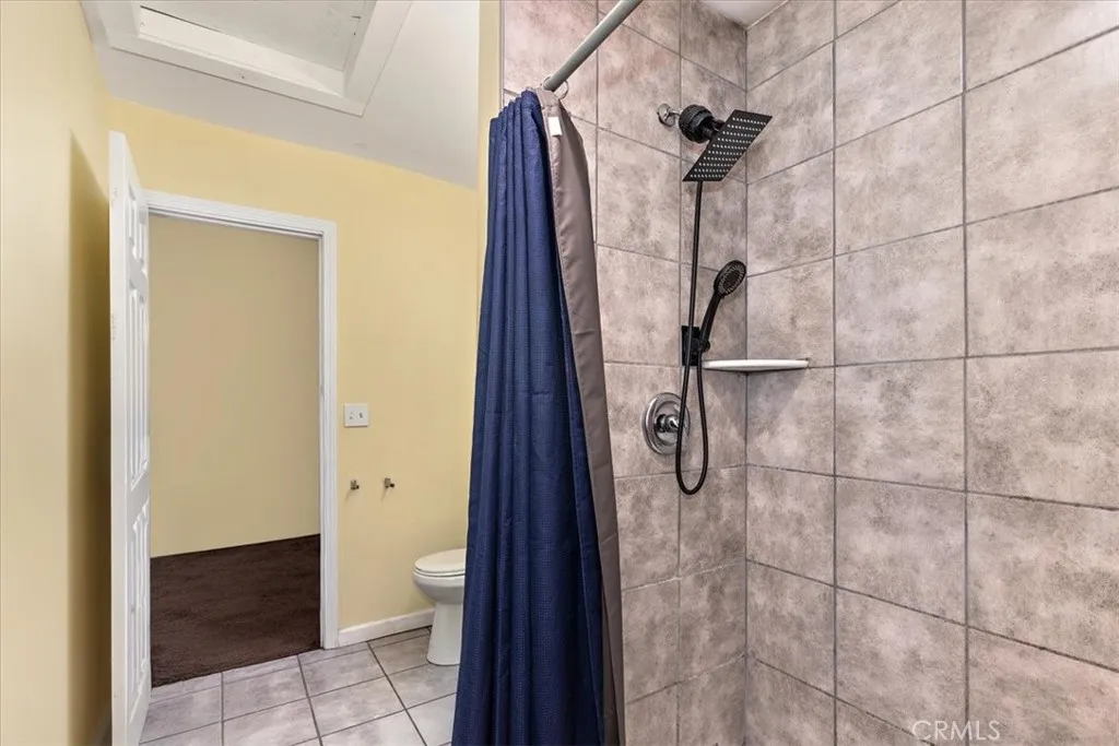 Additional image 85 of 11612 Cimarron Ave, Hawthorne, CA 90250