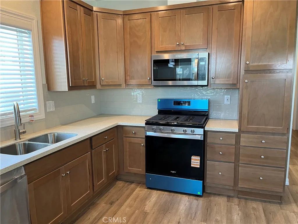 Additional image 17 of 301 E Foothill Boulevard Unit 59, Pomona, CA 91767