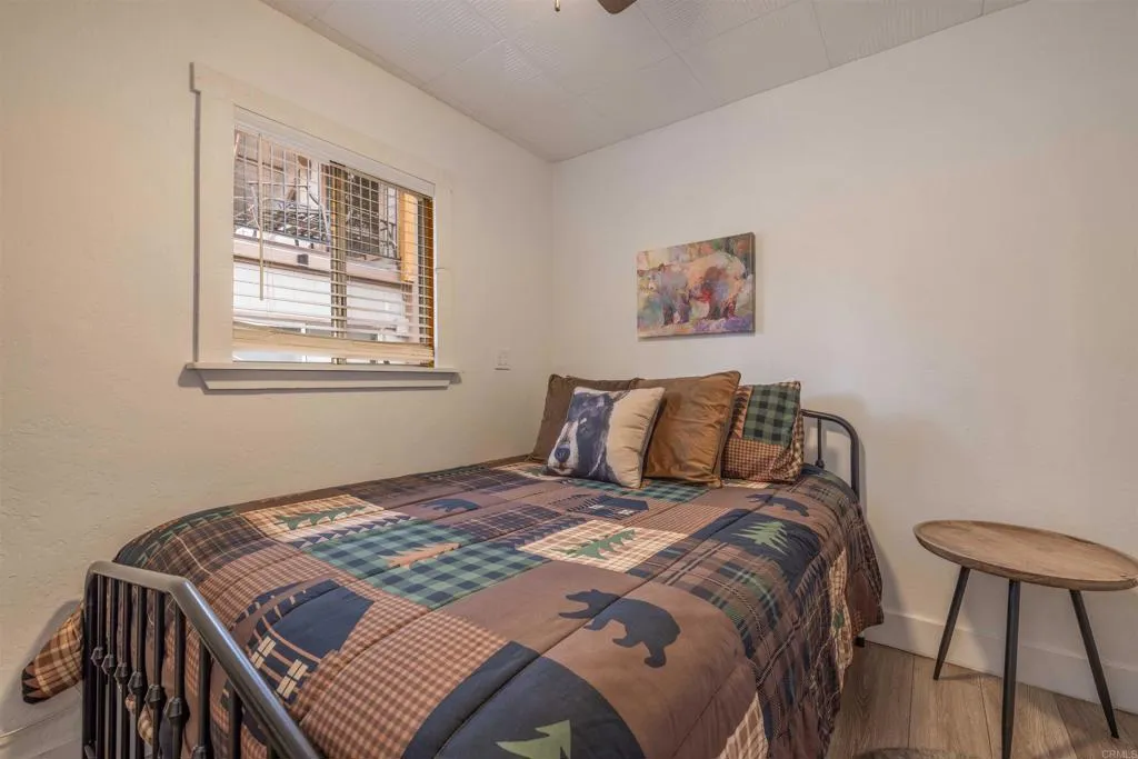 Additional image 7 of 271 Leonard Ln, Sugarloaf, CA 92386