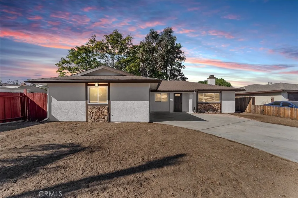 Additional image 3 of 717 Carol Way, Hemet, CA 92543